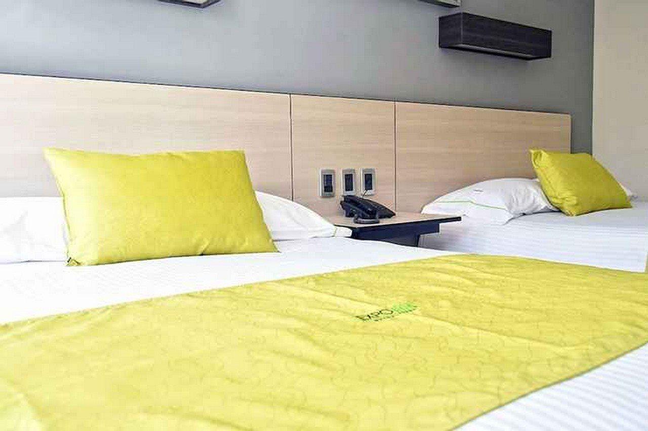 Hotel Lemon Green -Zona Expo Frente Al Centro De Convenciones Гвадалахара Экстерьер фото