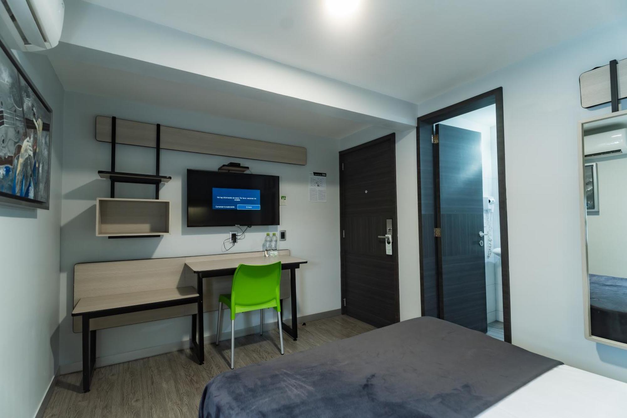 Hotel Lemon Green -Zona Expo Frente Al Centro De Convenciones Гвадалахара Экстерьер фото