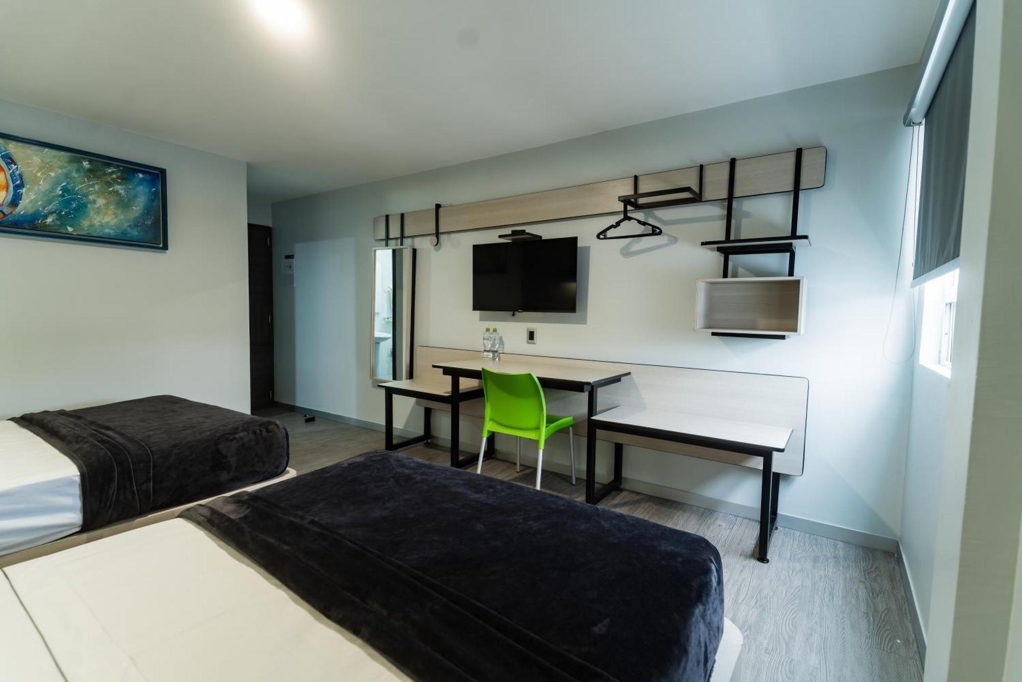 Hotel Lemon Green -Zona Expo Frente Al Centro De Convenciones Гвадалахара Экстерьер фото