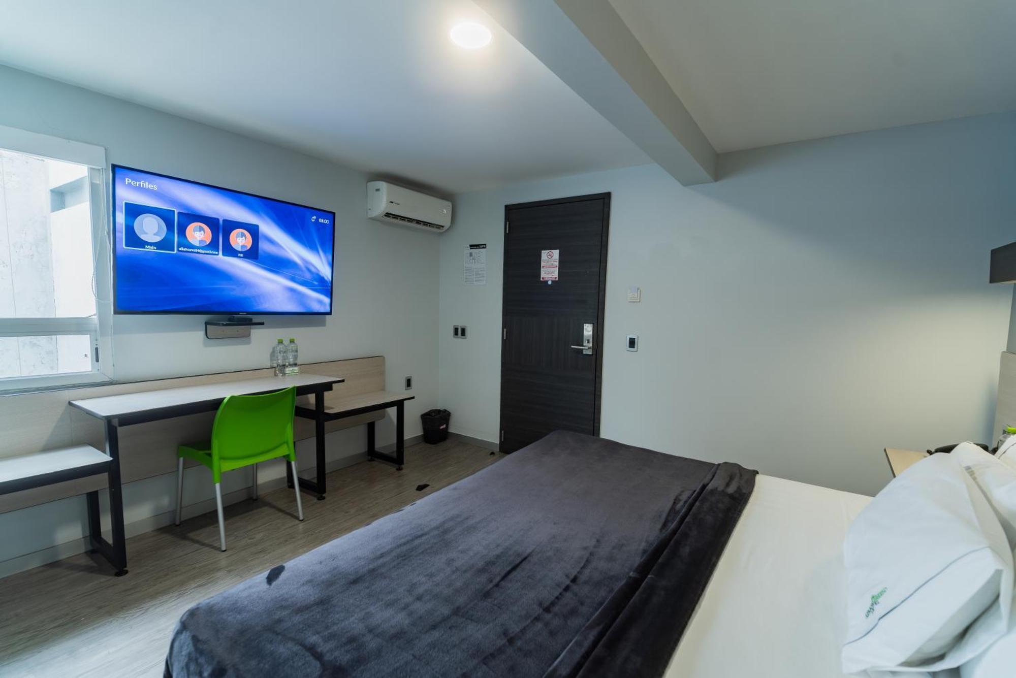 Hotel Lemon Green -Zona Expo Frente Al Centro De Convenciones Гвадалахара Экстерьер фото